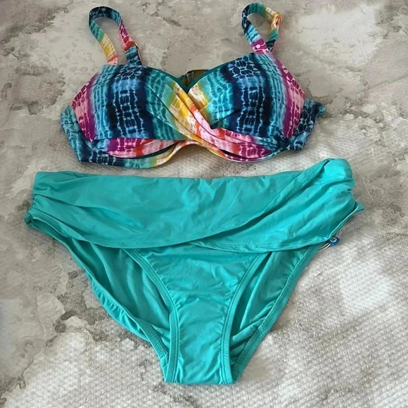Bleu Rod Beattie Rainbow Tye Dye D-Cup Swim Top 38D and Bottom Size 12 - Picture 6 of 10
